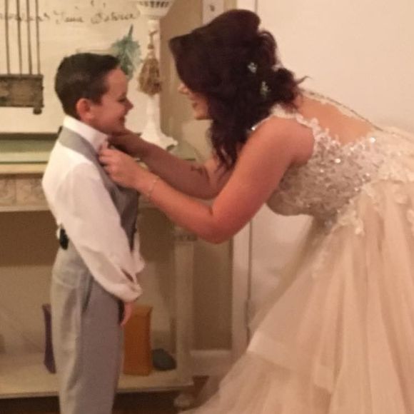 Meet your Posher, Sara - Picture 1 of 1